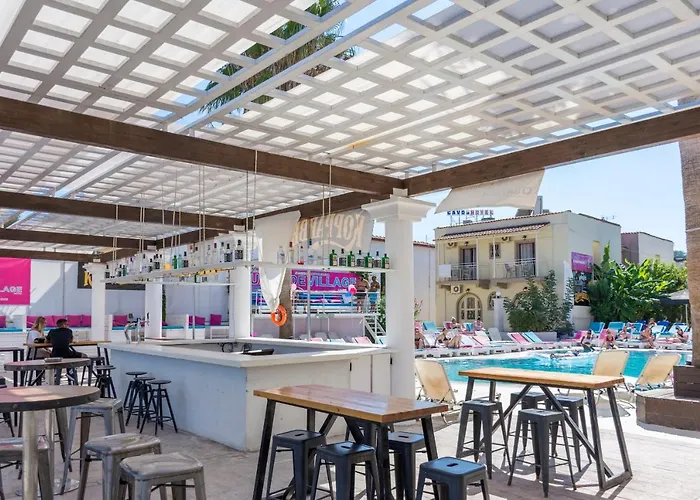 Quayside Village Hotel (Adults Only)