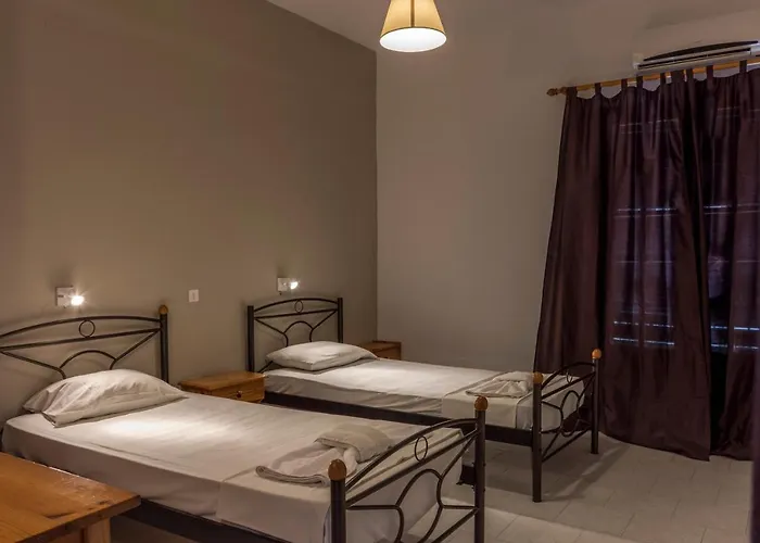 Quayside Village Hotel (Adults Only)